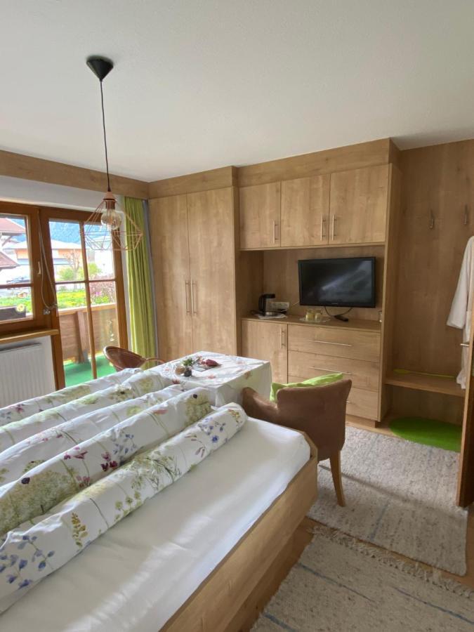 Gaestehaus Waltraud Längenfeld Exteriér fotografie