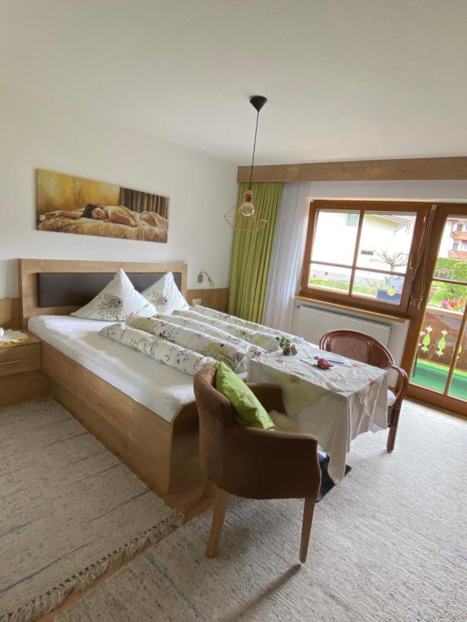 Gaestehaus Waltraud Längenfeld Exteriér fotografie